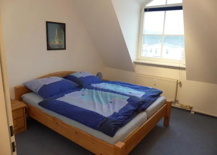 Ingeborg - 03-34 * Kuehlungsborn